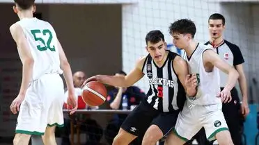 Sivas'ta U-18 Türkiye Basketbol Şampiyonası'nda Yarı Final Heyecanı