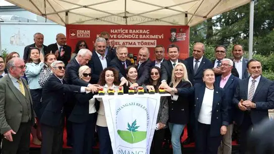 Osmangazi Belediyesi'nden Hatice Bakraç Kreş ve Gündüz Bakımevi Projesi: Temel Atıldı