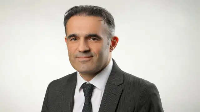 Erhan Çetinkaya ile ilgili basın fotoğrafı