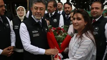 Tarım ve Orman Bakanı Yumaklı: Süs Bitkisi Üretiminde Yıllık 2 Milyar Çiçek Hedefi