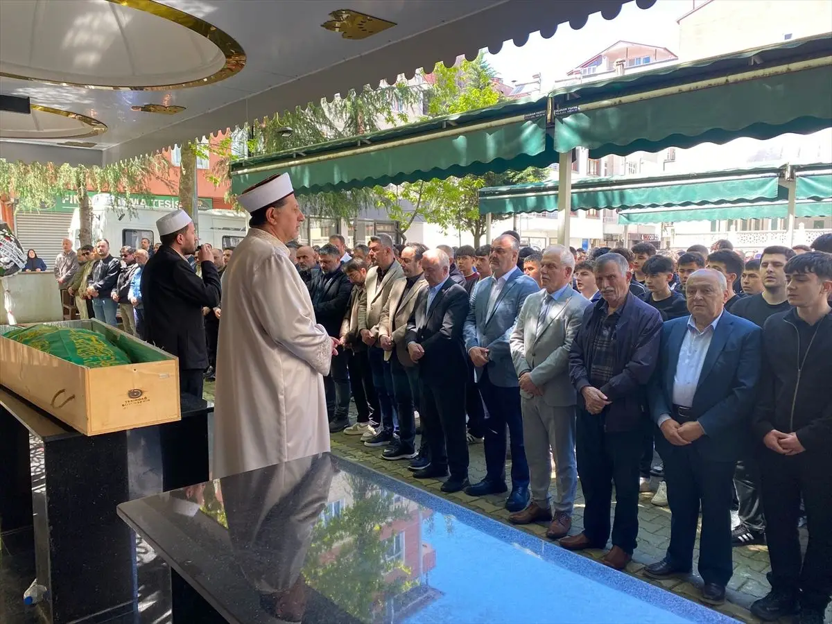 Tirebolu kazasının kapak fotoğrafı