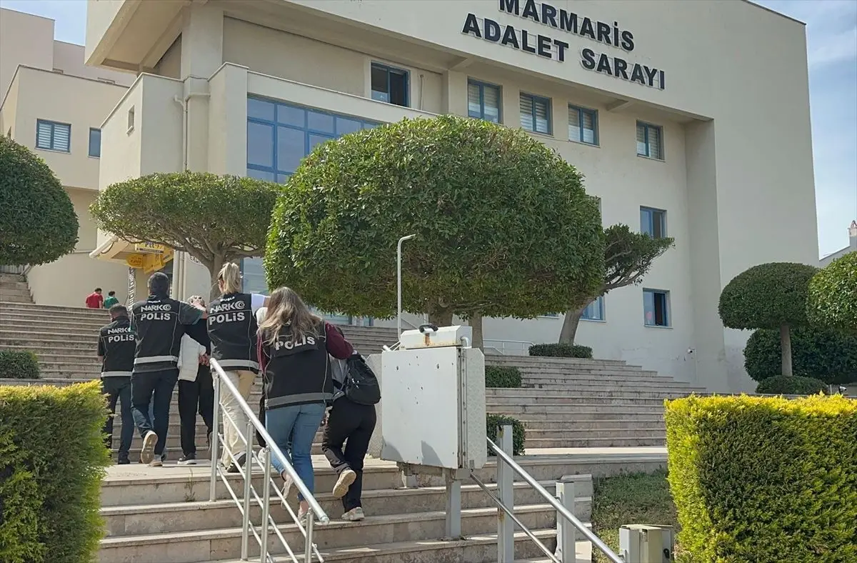 Marmaris’te Uyuşturucu Operasyonunda 4 Şüpheli Yakalandı