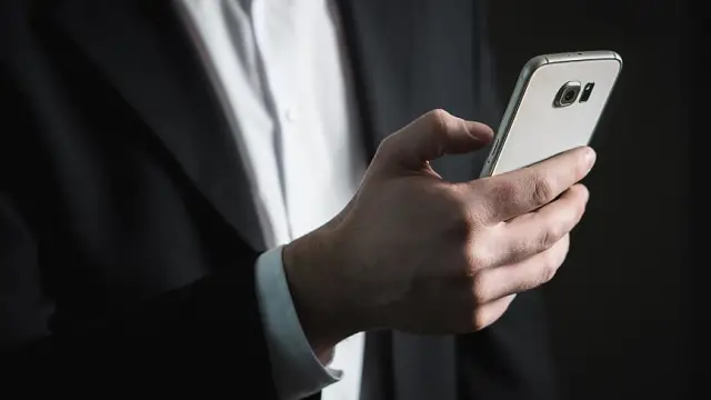 Akıllı telefon fiyat etiketleri