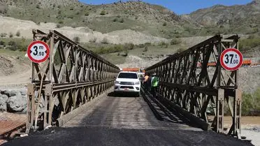 Hakkari‑Van Karayolu İçin 2,5 km Alternatif Yol ve Panel Köprü Açıldı