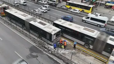 İstanbul Tuzla'da Tersanede Kuru Yük Gemisinde Yangın: Yaralanma Yok