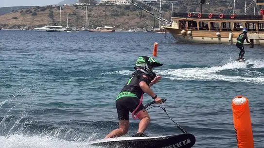 Bodrum’da Su Jeti, Flyboard ve MotoSurf Şampiyonası Kapılarını Açtı