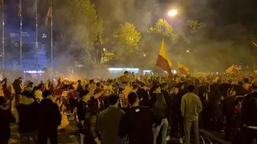 Düzceli Taraftarlar Anıtpark'ta Galatasaray Şampiyonluğunu Coşkuyla Kutladı