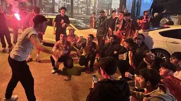Konya'da Galatasaray Taraftarları 26. Şampiyonluğu Coşkuyla Kutladı