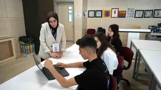 Karabük Liselerinin 50 Yıllık Türkçe Pop Şarkı Sözleri Analizi