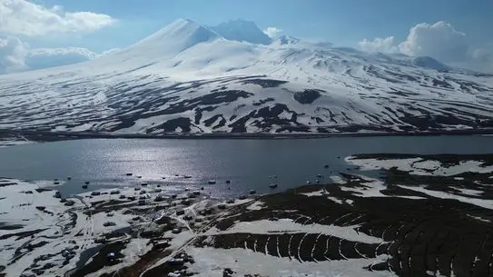 Erciyes Dağları'nda Tekir Gölü'ne Su Dolduruldu