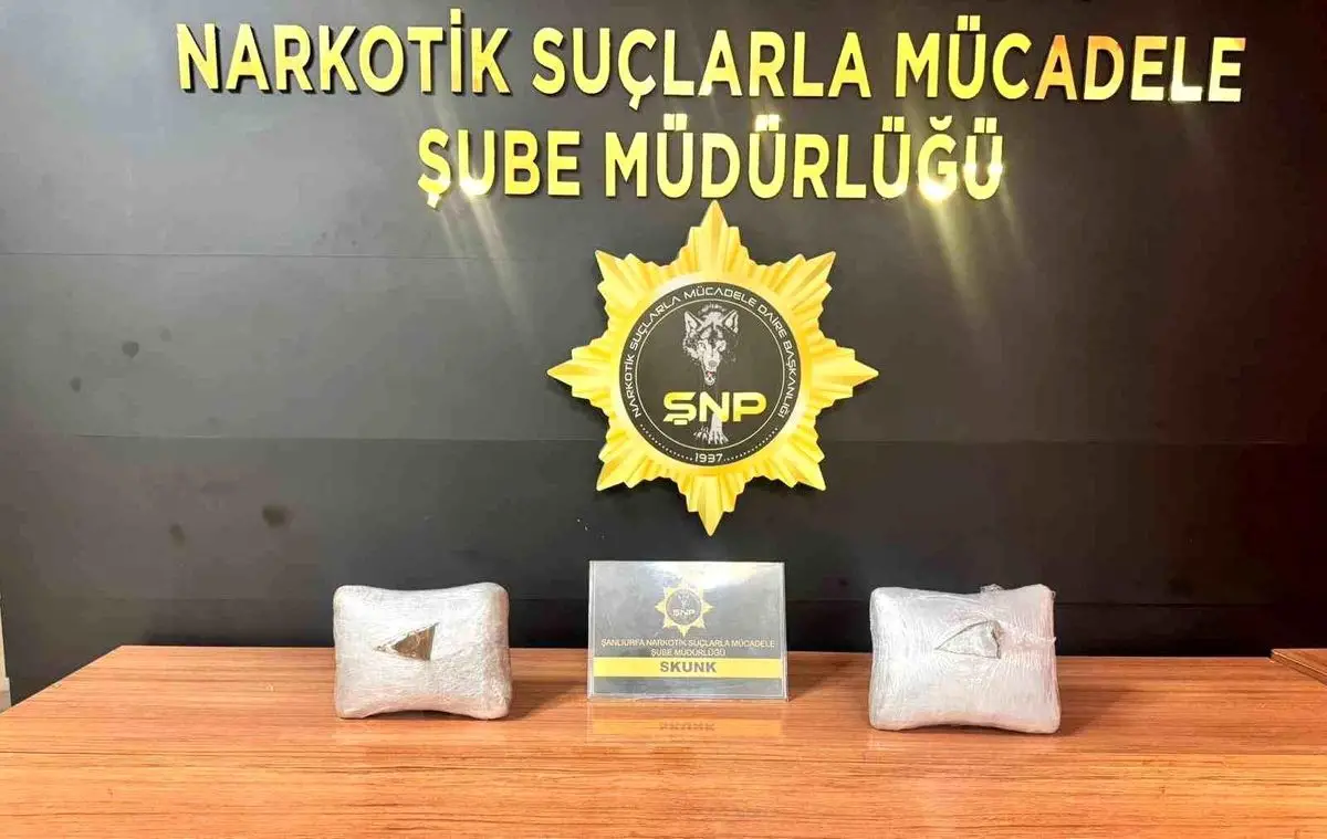 Şanlıurfa’da 4,25 kg Skunk Ele Geçirildi: 5 Şüpheli Tutuklandı