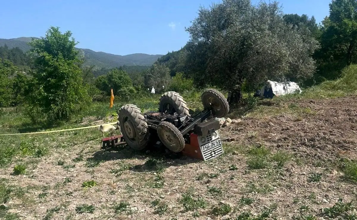 Manisa’nın Soma İlçesinde 79 Yaşındaki Çiftçi Traktör Kazasında Hayatını Kaybetti
