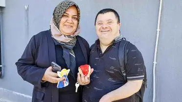 Demirgül Mola Evi'nde Özel Bireyler Anneler Günü'nü El Yapımı Hediyelerle Kutladı