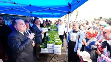 Alaşehir’de 10 Bin Çiftçi 300 Bin Yerli Fideyle Buluştu