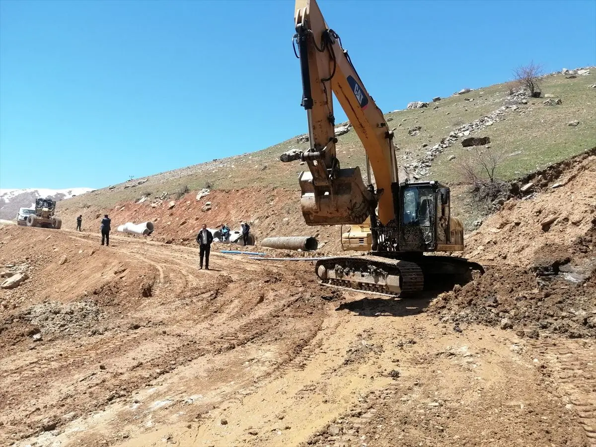 Van'ın Bahçesaray İlçesinde Yol Çalışmaları Tamamlandı