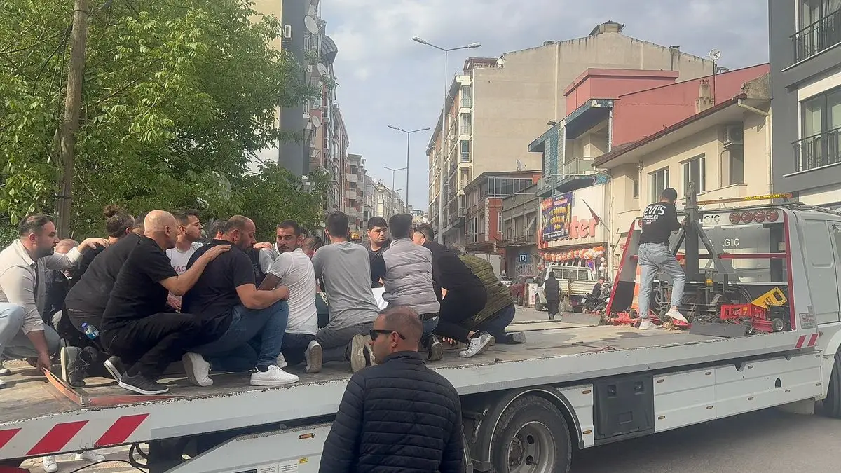 Erdek’te Yüksek Sesli Müzik Tartışması: Çekiciyle Son Yolculuk