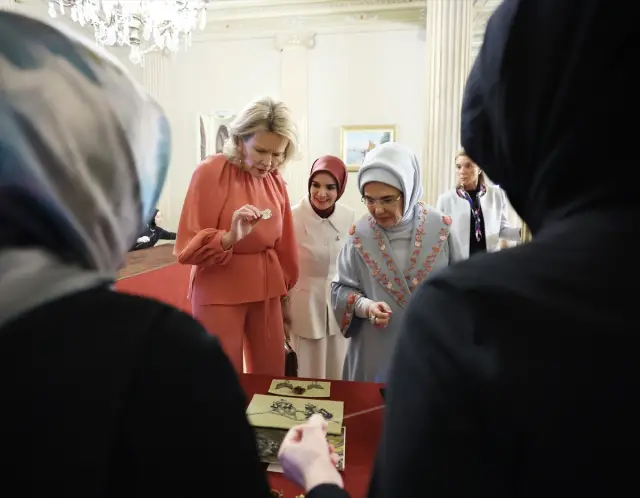 Dolmabahçe Sarayı'nda Kraliyet Buluşması