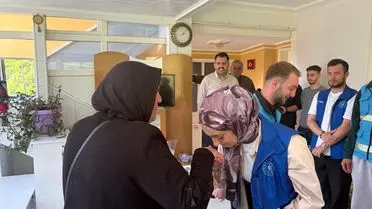 Alaçam Gençlik Merkezi Gönüllüleri, Şehit Annelerin Anneler Günü'nü Coşkuyla Kutladı