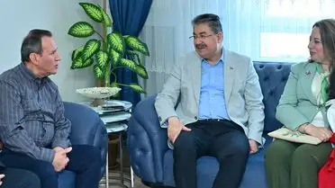 Eskişehir Valisi Yılmaz'dan Anneler Günü'nde Koruyucu Aileye Sıcak Bir Ziyaret