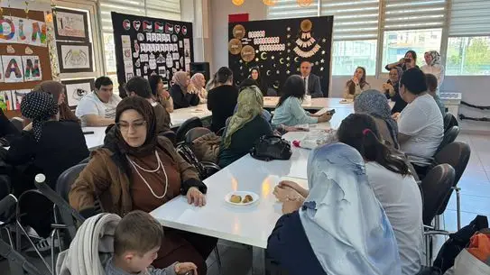 Bafra’da Otizmli Bireylerin Annelerine Özel Anlamlı Anneler Günü Kutlaması