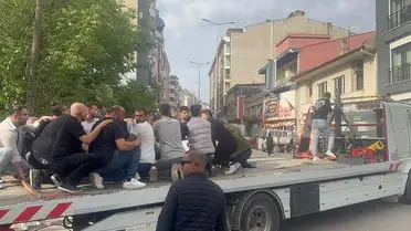 Olay yerinde polis ekipleri