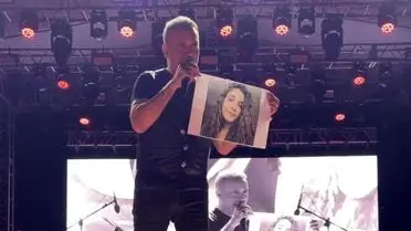 Haluk Levent Gülistan Doku performansı