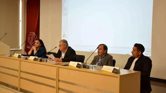 Anadolu Üniversitesi'nde Koca Ragıp Paşa Çalıştayı: Edebiyat ve Siyaset Üzerine Derin Analiz