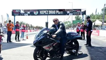 Kepez’te MotoDrag Coşkusu: Başkan Kocagöz de Pistte!