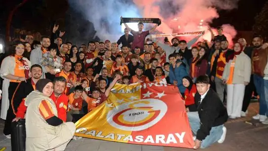 Ünye'de Galatasaray'ın 26. Şampiyonluğu Coşkuyla Kutlandı
