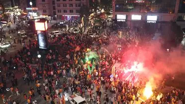 Galatasaray Şampiyonluk Coşkusu Yalova, Balıkesir ve Kütahya’da Alev Alev Yanıyor