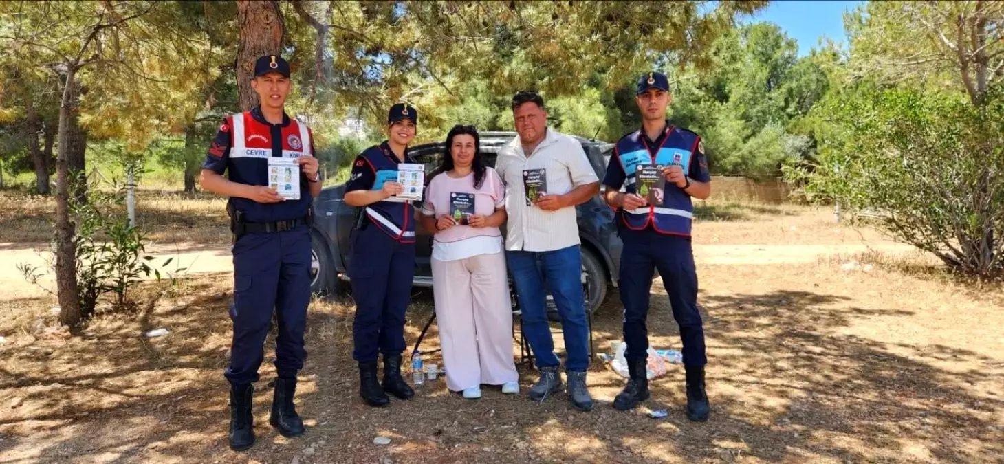 Jandarma Didim’de Orman Yangınlarına Karşı Bilgilendirme Yaptı