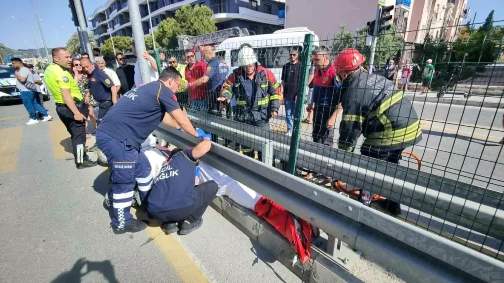 Motosiklet Kazası: 1’i Ağır 2 Kişi Yaralandı