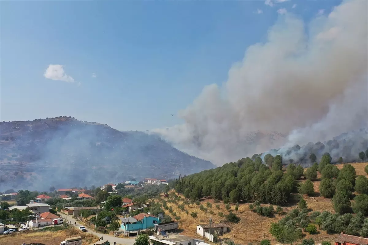 Aydın Efeler’de Yangın Kontrol Altına Alındı