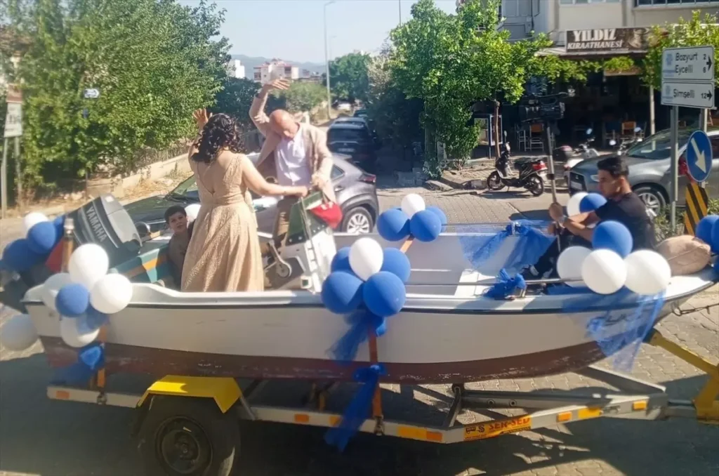 Sünnet Konvoyu İlçeyi Renklendirdi