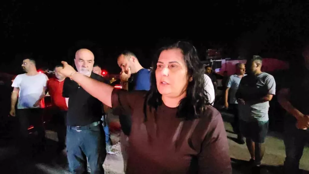 Aydın’da Trafo Patlaması Sonucu Çıkan Yangın Kontrol Altına Alınmaya Çalışılıyor