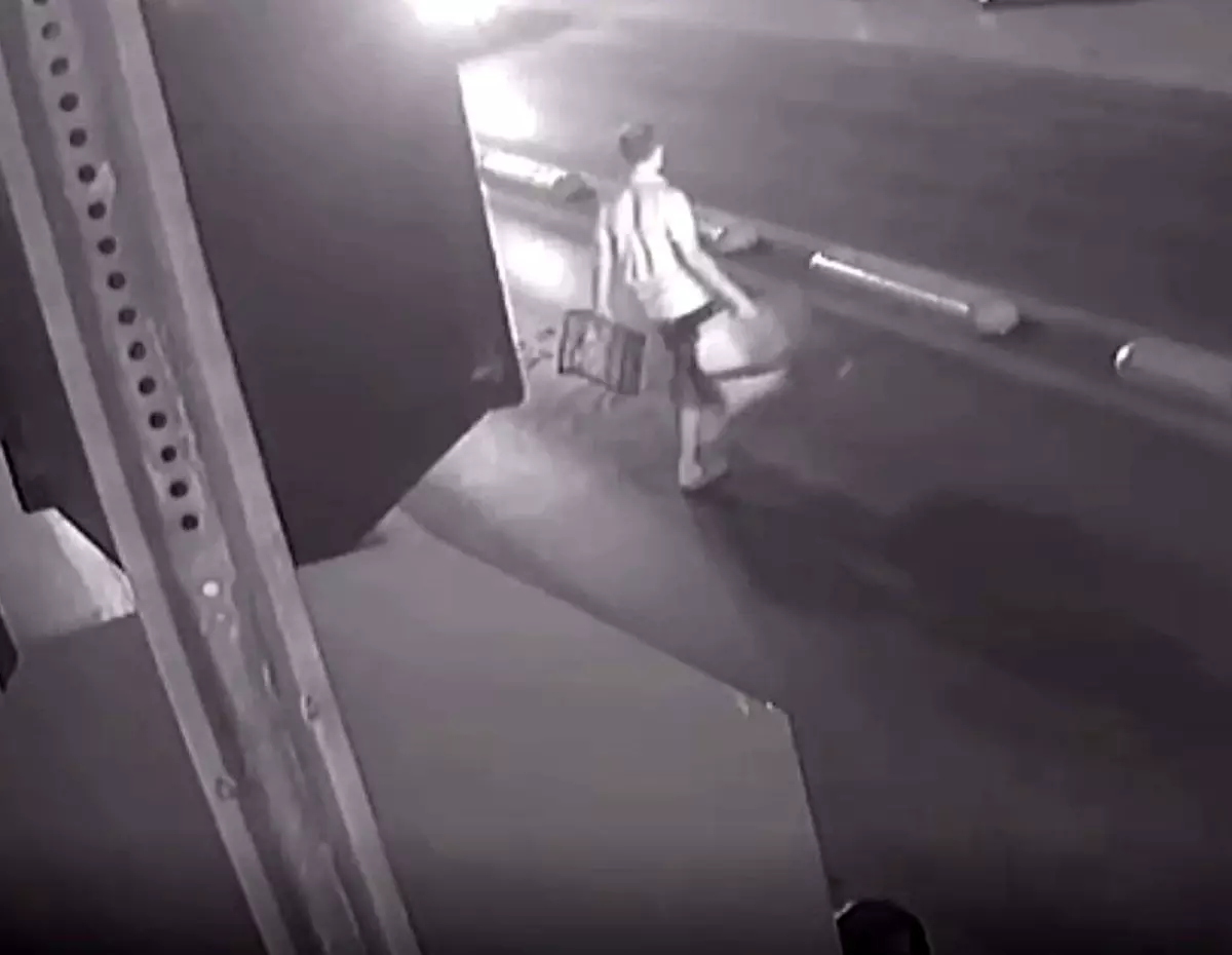 Aydın’da Boşanmak İsteyen Karısını Otomobilini Kundaklayarak Tehdit Etti