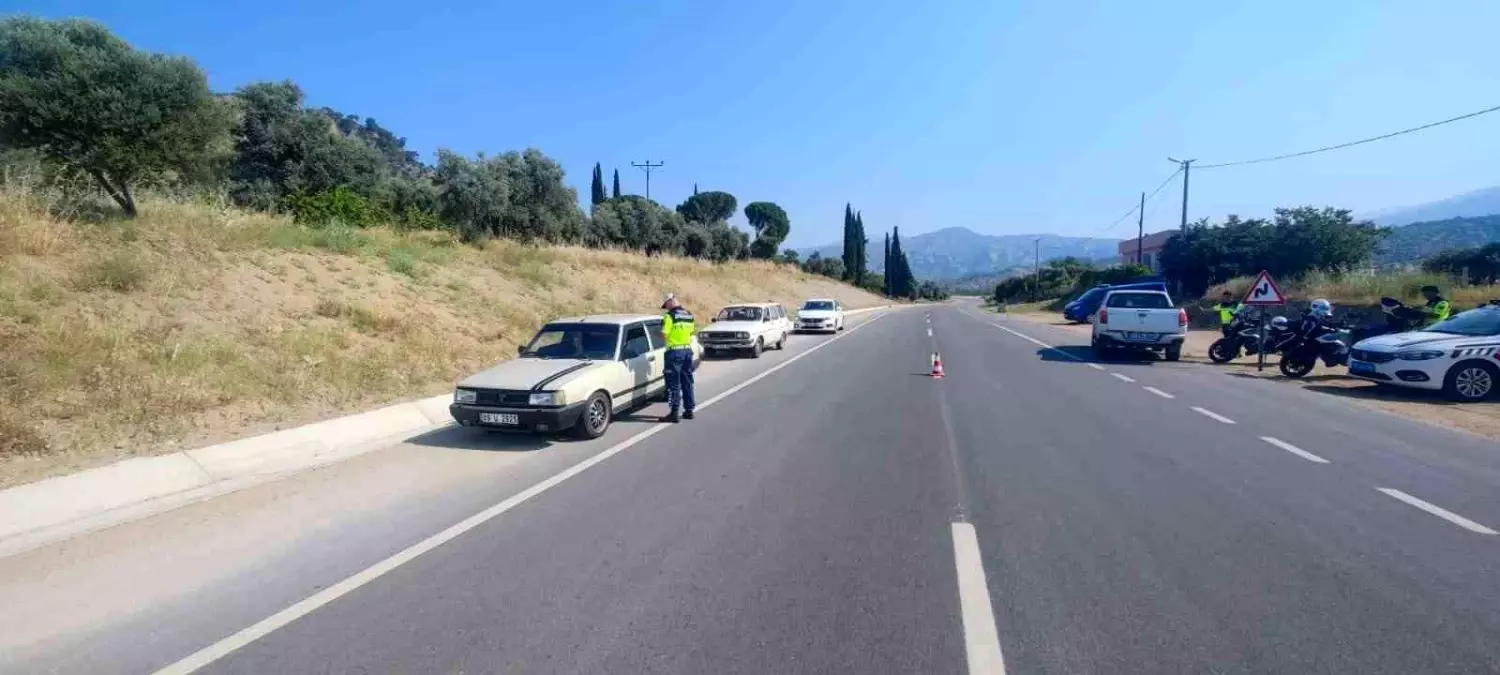 Trafik Denetimlerinde 33 Sürücü Yakalandı