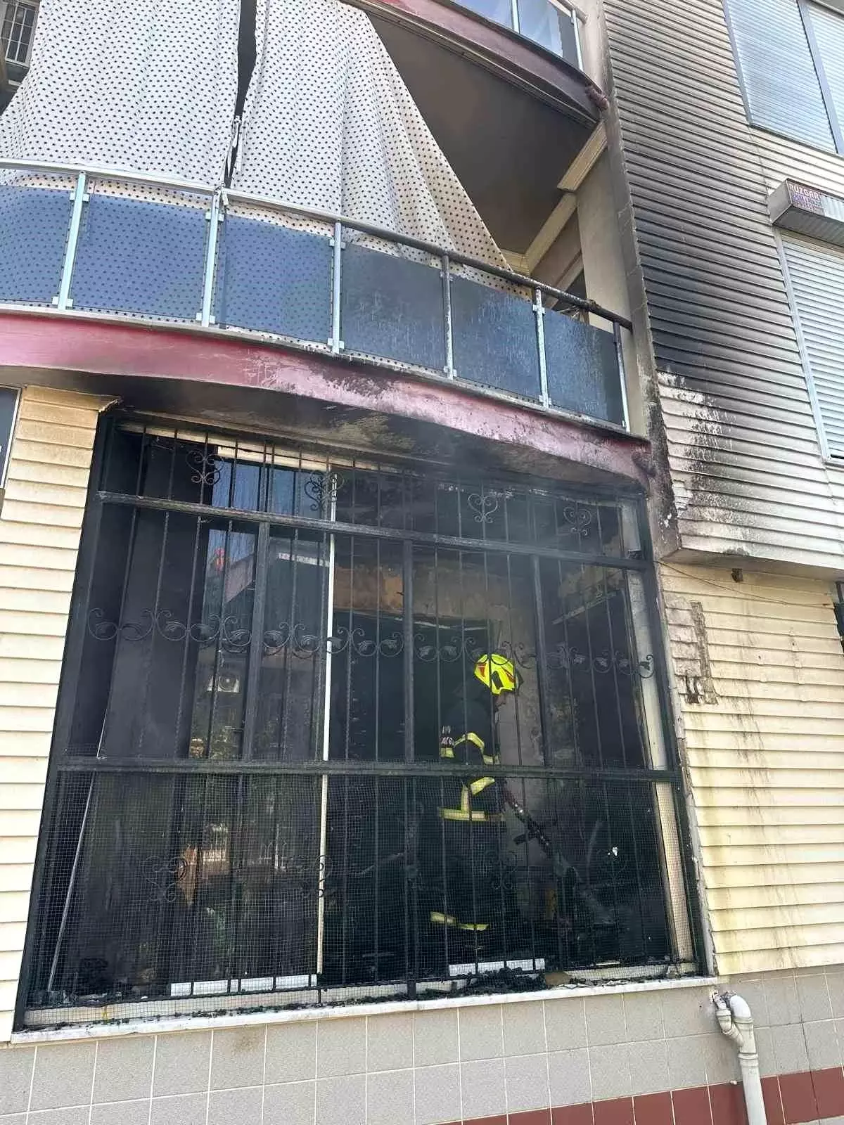 Nazilli’de Ev Yangını: Can Kaybı Olmadı