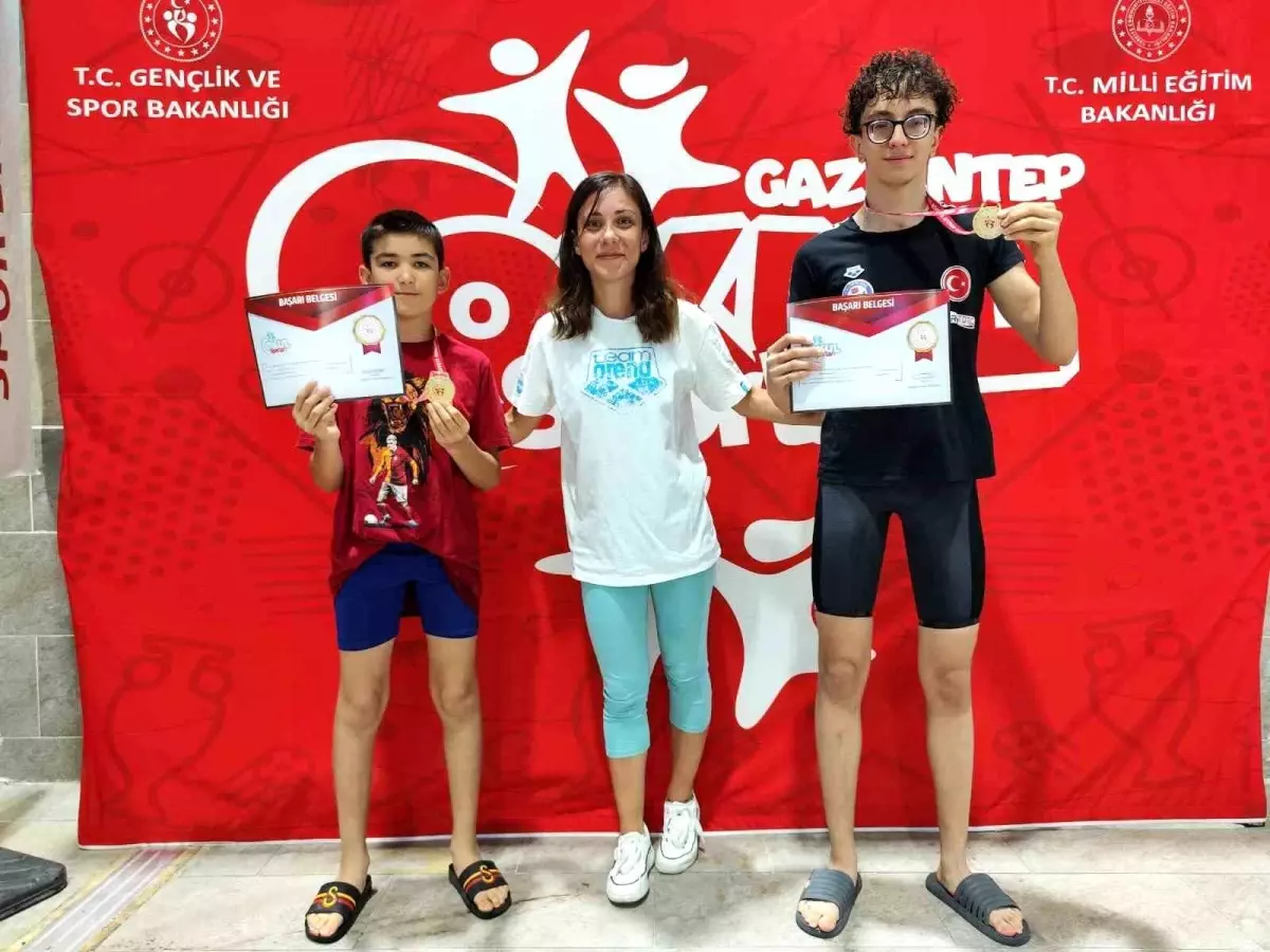 Aydınlı Sporcular Okul Sporlarında Türkiye Şampiyonu Oldu