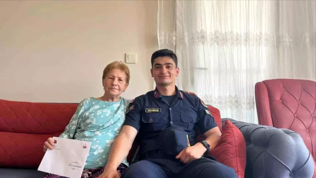 Jandarma Şehit Aileleriyle Buluştu