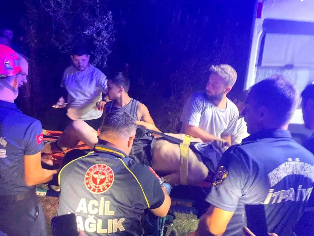 Motosiklet Sürücüsü Uçurumdan Düşerek Yaralandı