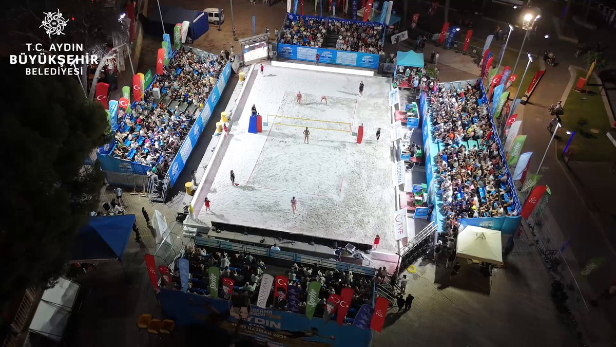 Aydın’da Uluslararası Plaj Voleybolu Heyecanı
