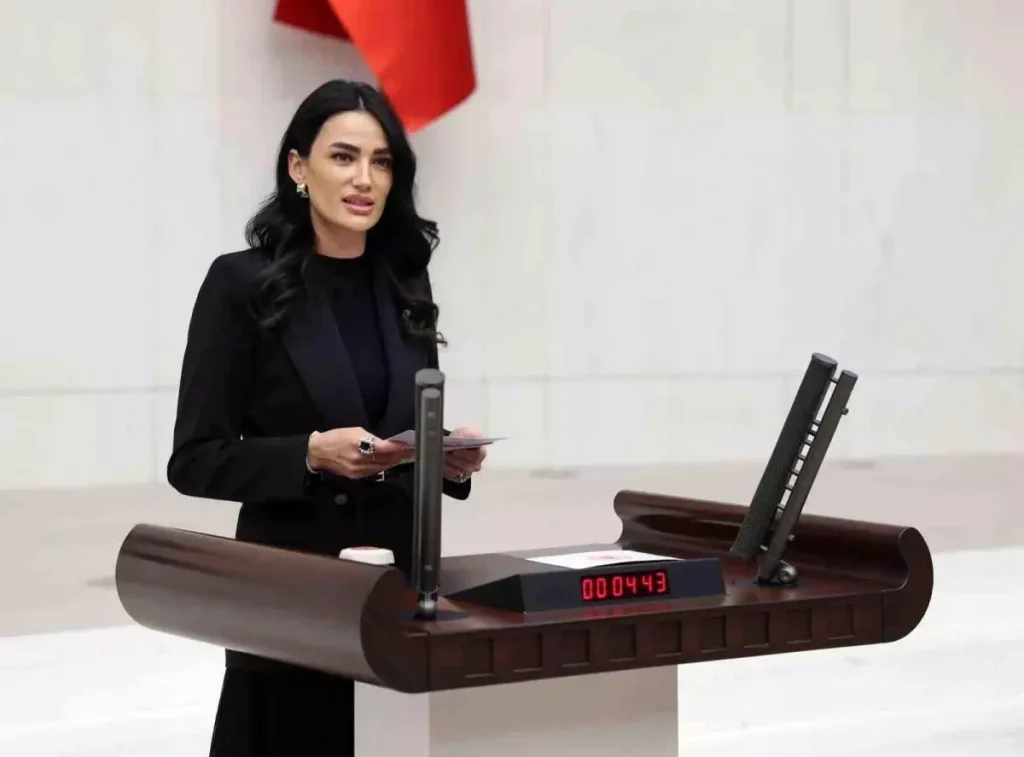 Basın Bayramı’nda Gazetecilere Övgü