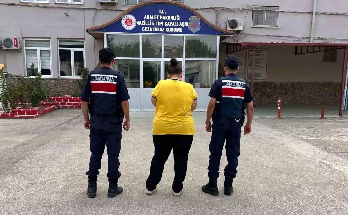 Aranan Şahıslar Jandarma Ekiplerince Yakalandı