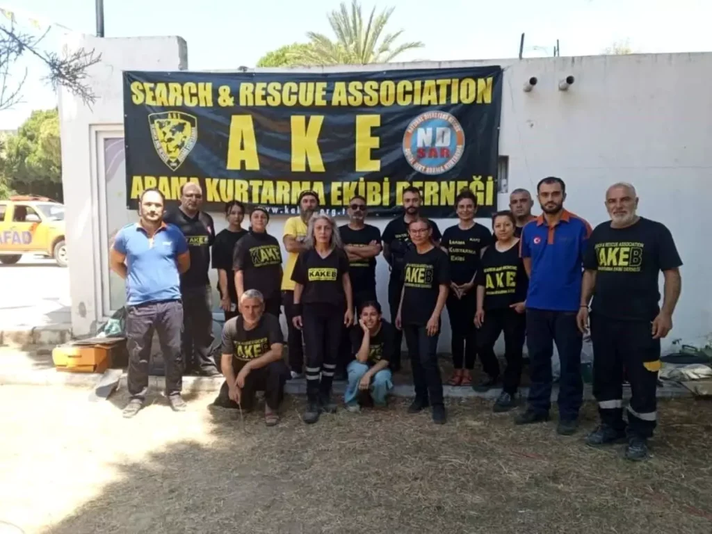 AFAD’dan Kuşadası Arama Kurtarma Ekibi’ne Enkaz Eğitimi