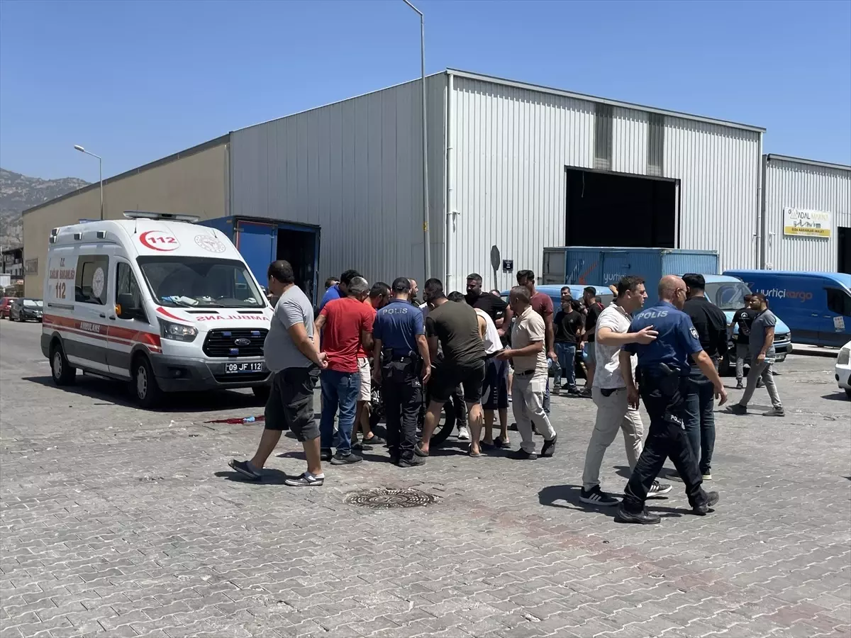 Genç Motosiklet Sürücüsü Hayatını Kaybetti