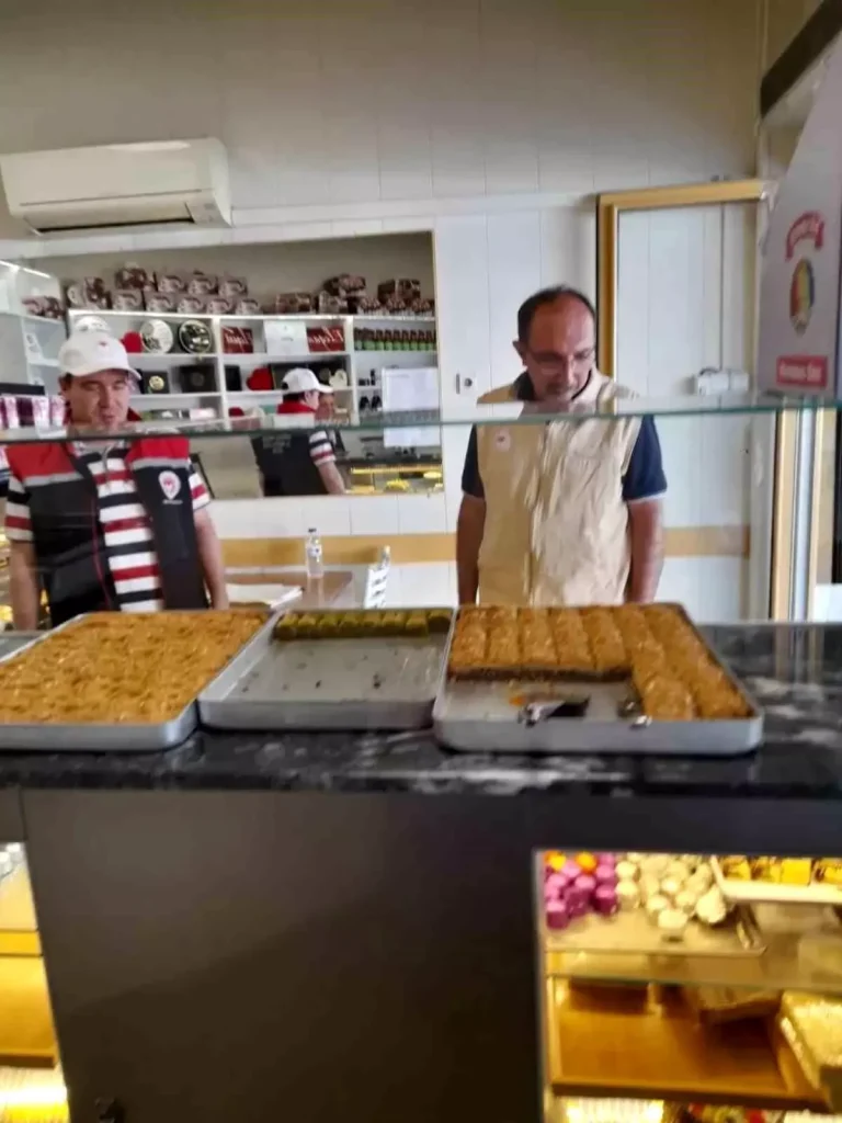 Tatlı ve Dondurma İşletmelerine Eş Zamanlı Denetim