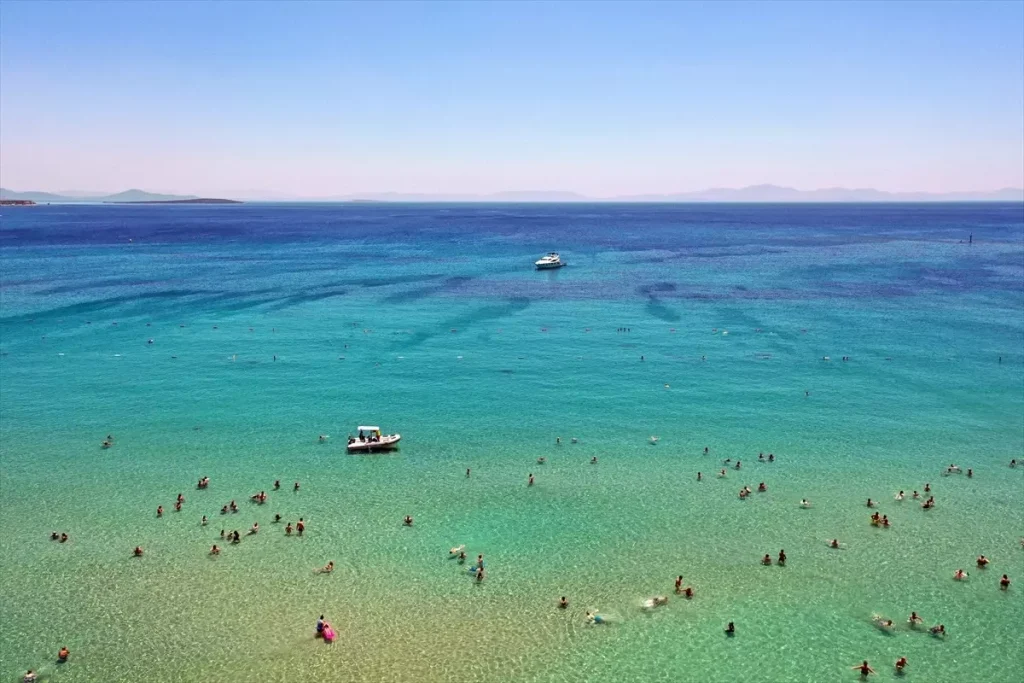 Mavi Bayraklı Plajlarıyla Aydın Turizmde Zirvede