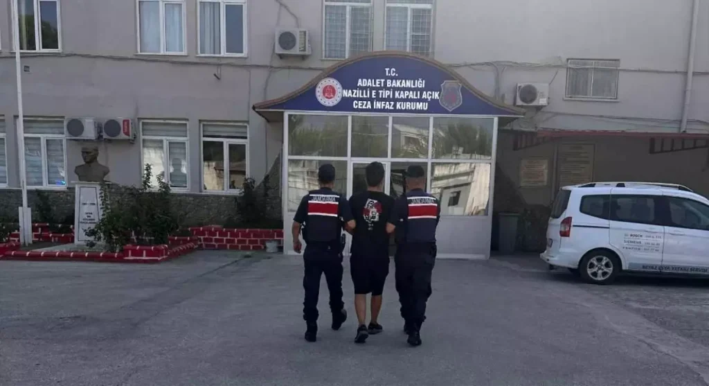 **Yağma Suçundan Aranan Şahıs Nazilli’de Yakalandı**