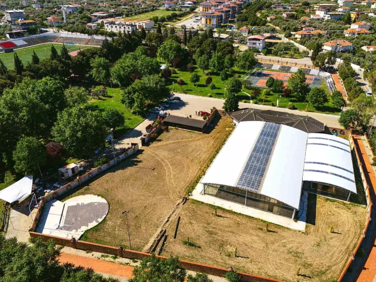 Yenilenen Pamukören Spor Tesisleri Hizmete Açıldı